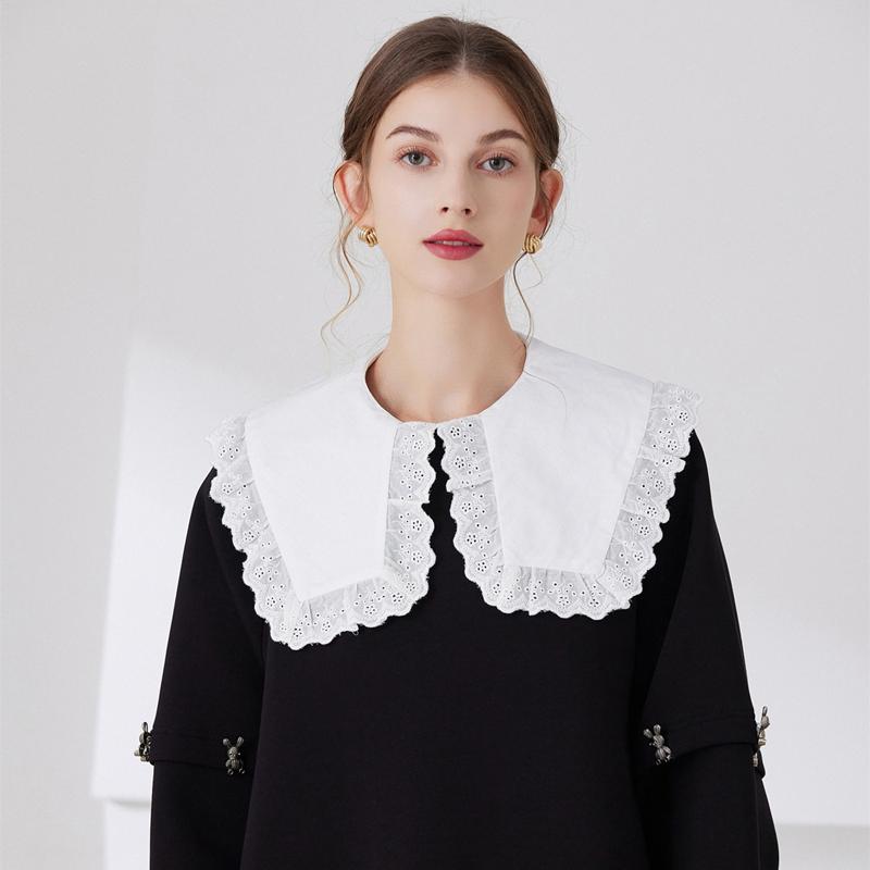 Elegant Detachable Hollow Out Floral Fake Collar White Shirt Blouse Lapel False Collar For Women Girls Decoration Accessory
