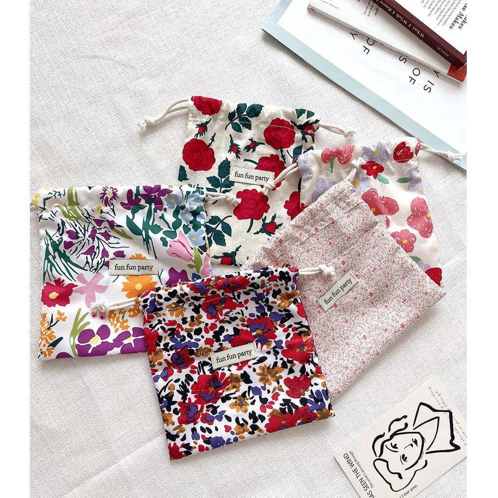 Floral Plaid Drawstring Pouch: Sundries, Keys, Coin, Card & Phone Holder
