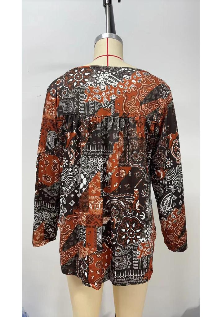 Elegant Plus Size Paisley V-Neck Button Top for Women