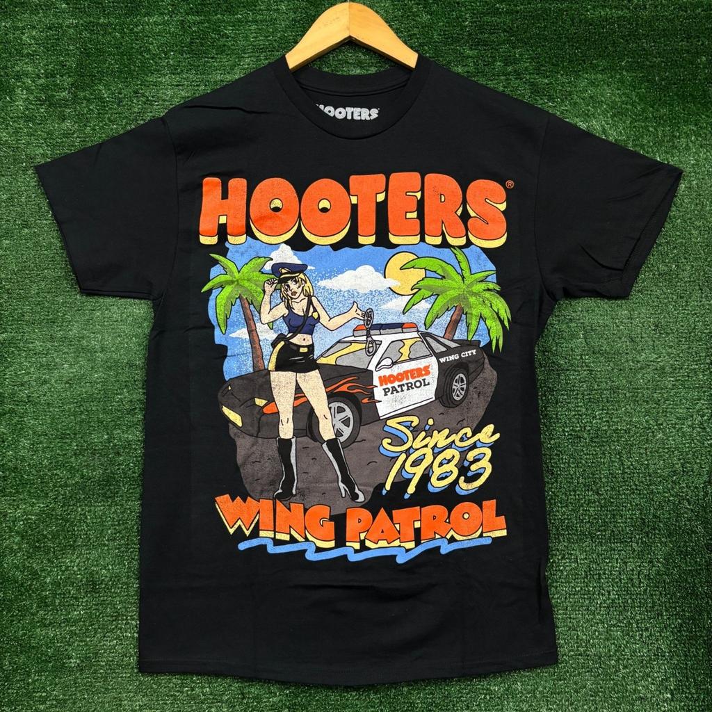 Hooters Wing Patrol Wing City Since 1983 Size Medium Unisex T-Shirt