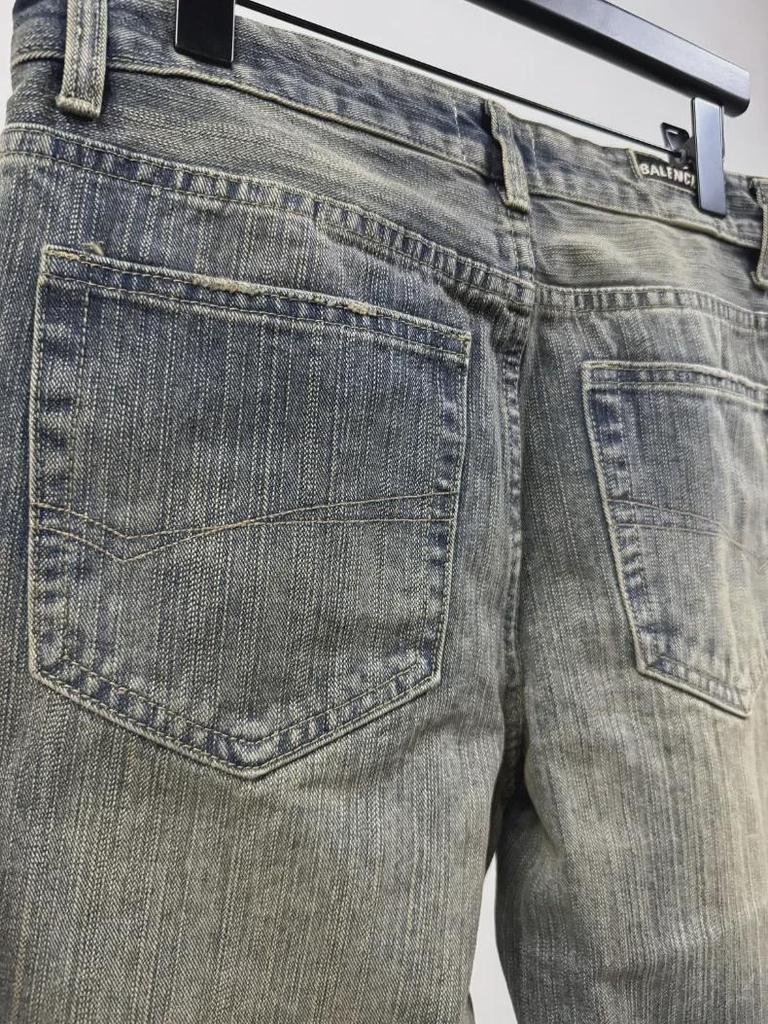 Essentielle Haute Couture Bootcut Distressed Bambus-Baumwoll Schlagjeans