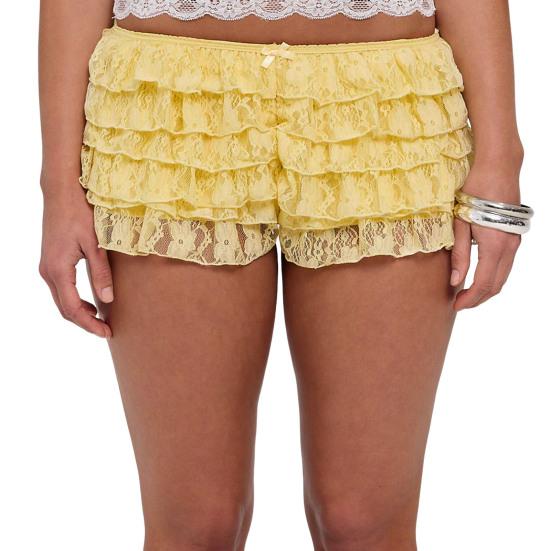 Women Summer Shorts Multi-layered Scattered Hem Ruffle Lace Trim Beach Shorts Lolita Style