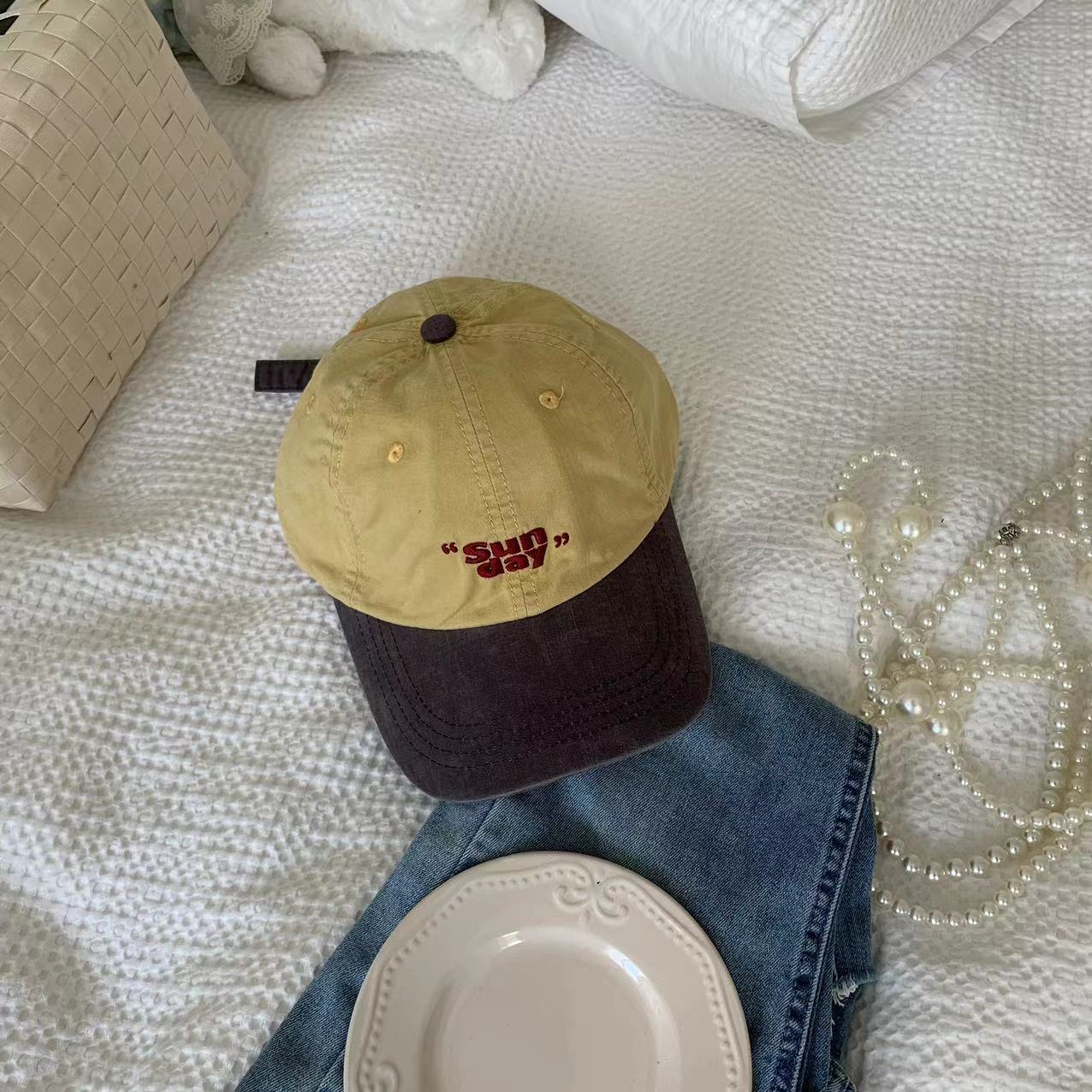 

Американская ретро-шляпа в цветном стиле, женская винтажная универсальная контрастная бейсболка, модная мужская уличная кепка в стиле хип-хоп M（56—58cm） жёлтый