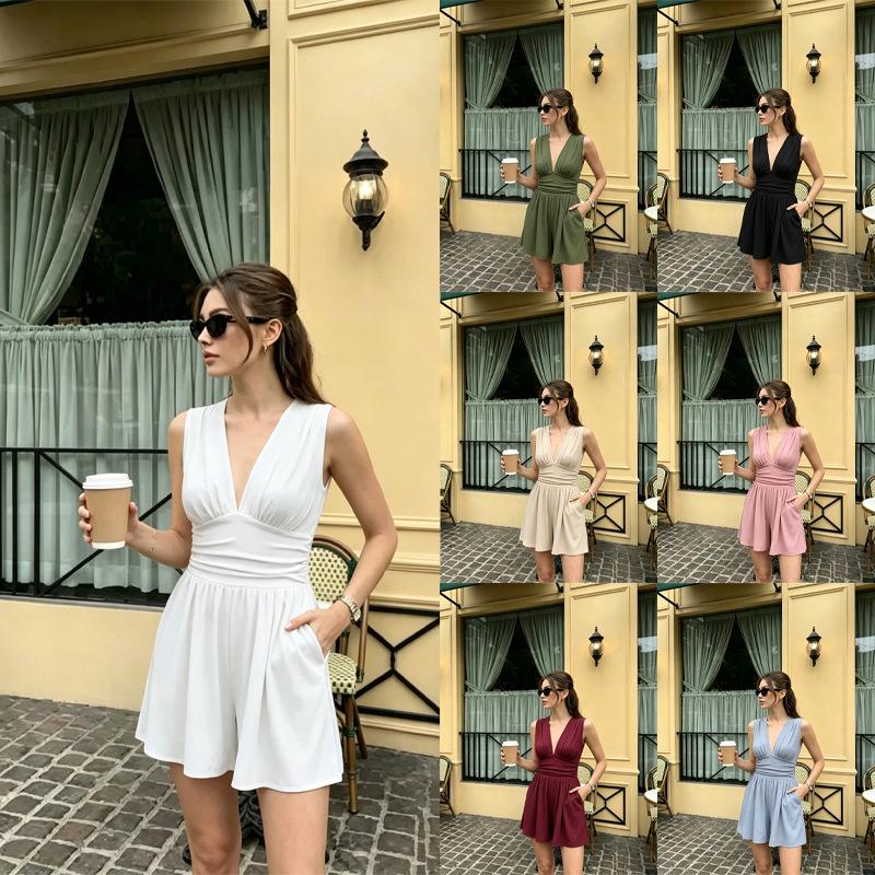 European & American Style Deep V-Neck Sleeveless Jumpsuit, Women's Summer Waist-Cinching Wide-Leg Shorts