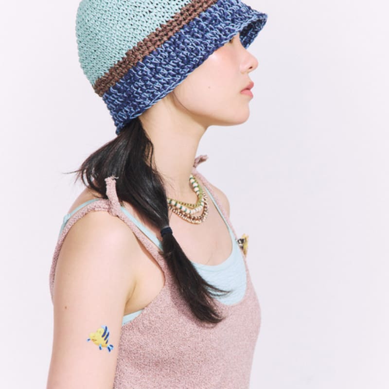 MISU A BARBE BLOCKED BUCKET BLUE