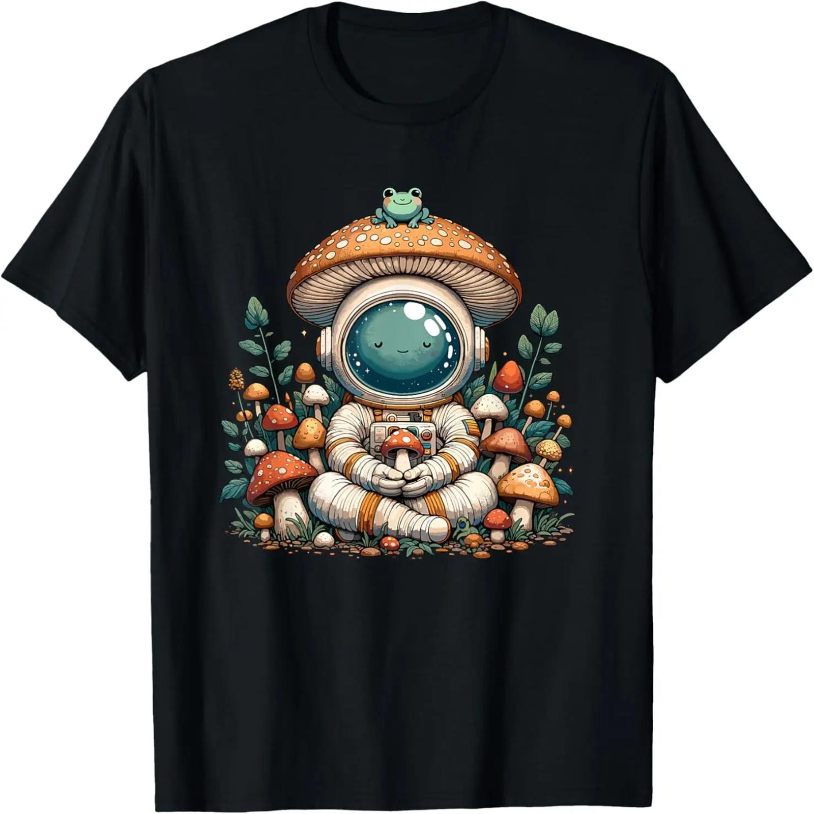 

Mushroom, Astronaut & Frog _ Aesthetic & Cottagecore T-Shirt XXXXXL чорний