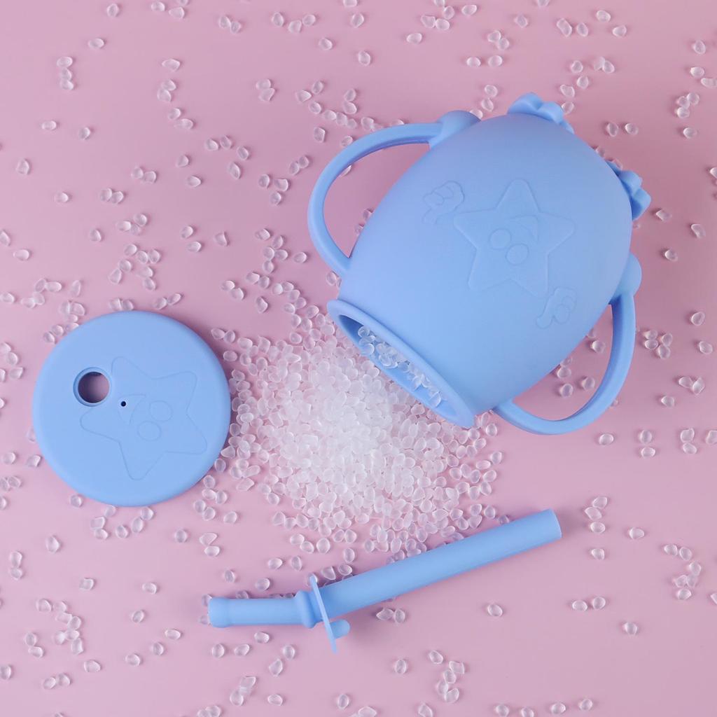 Silicone Toddler Training Cup with Straw Lid, Anti-fall Design