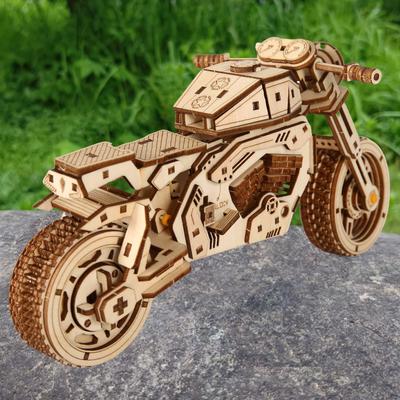 Construisez votre propre modèle de puzzle 3D en bois de moto - un cadeau DIY amusant et éducatif