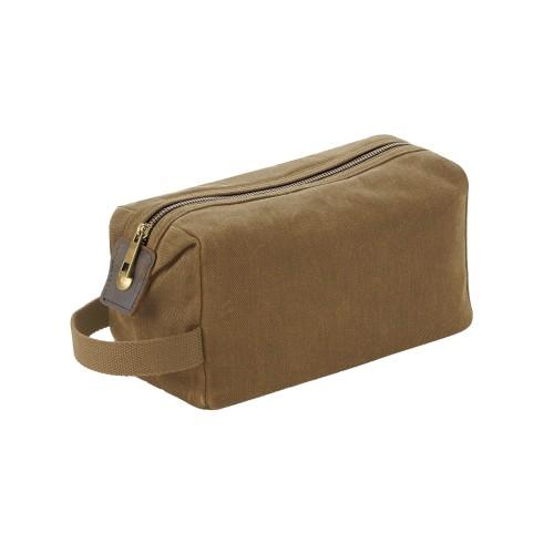 

Quadra Heritage Washed Leather Accents Toiletry Bag One Size