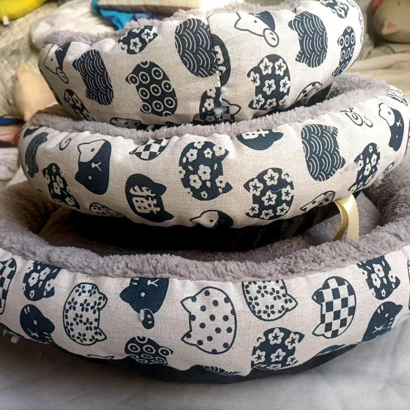 Haustierzubehör: Rundes Baumwollbett für Katzen und Hunde