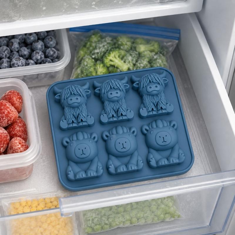 Animal Ice Tray for Juice, Water and Coffee Cups, 6 Cavity Tray with Flexible Body for Beverage Service and Storage