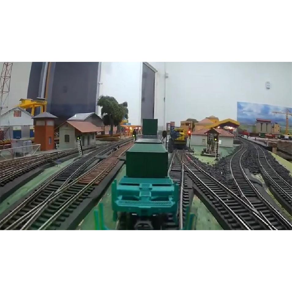 1/2/4pcs 1/87 Ho scale Model Train Track miniature railway trackcan be powered curved track Left Right turnout track model