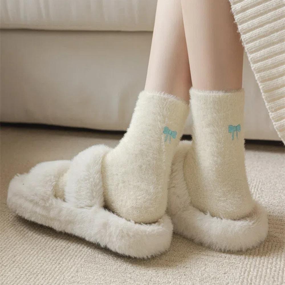 Thick Mid Tube Stockings Footwear Winter Socks Sweet Plush Socks