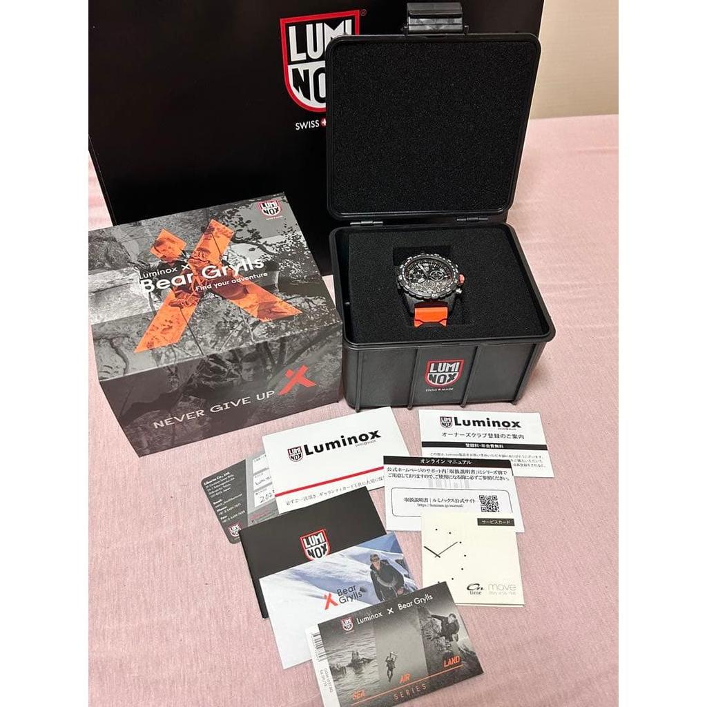 Used New! Tried on only Luminox