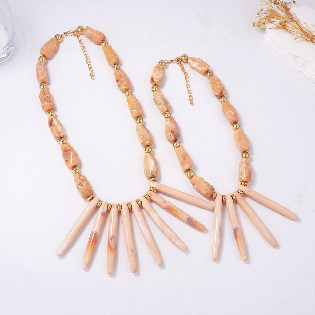 European and American Personality Trends, Niche Design, Vacation Style, Exaggerated Double-layered Wear, Geometric Resin Coral Necklace