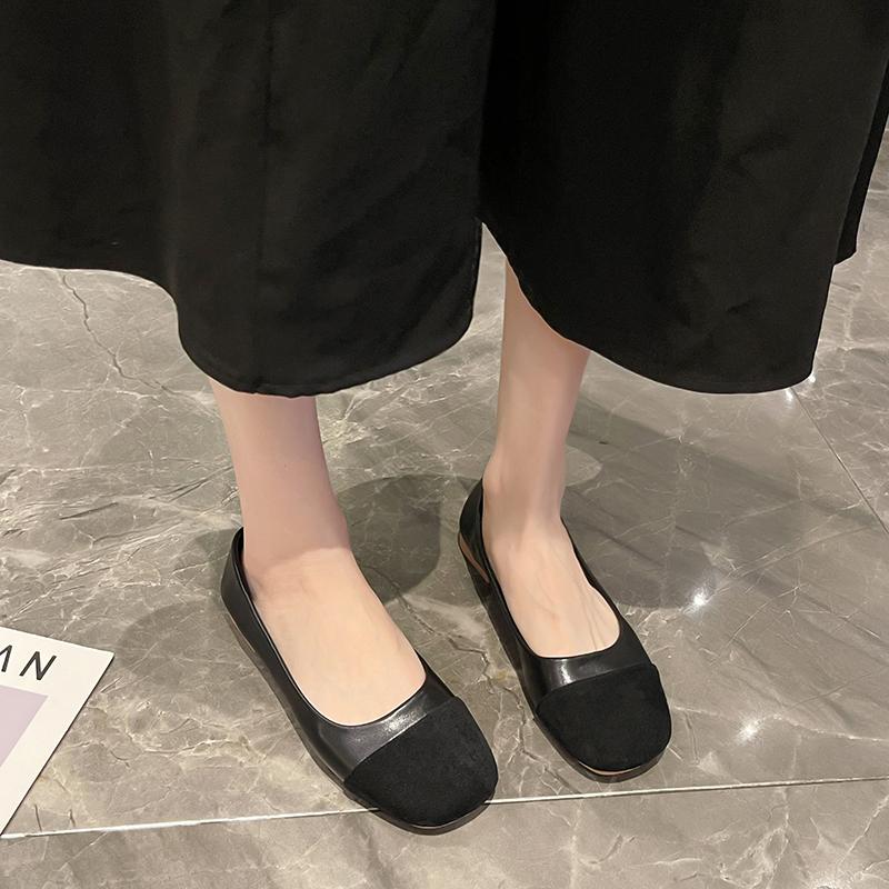 Fashion Versatile Women's Flats Shoes Soft Sole Low Heel New 2024 Autumn Style One-step Bean Shoes Perfect Skirts