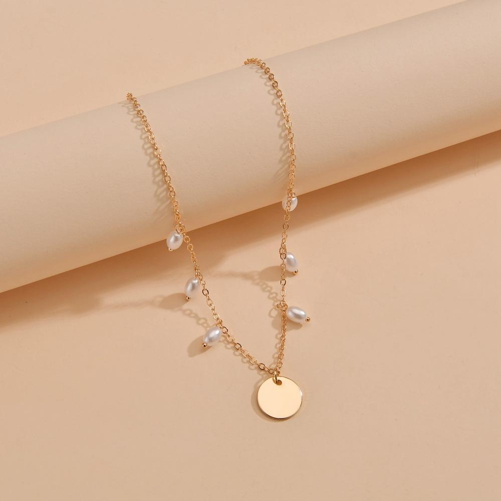 Personalized Pearl Disc Pendant Metal Necklace Ladies Necklace Clavicle Chain