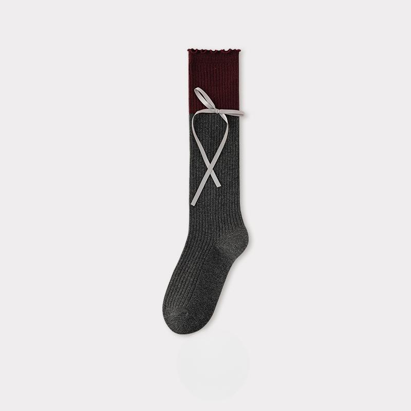 Sweet Ribbon Bow Mid-calf Socks for Women, Color-blocked Black Ear-trimmed Pile Socks