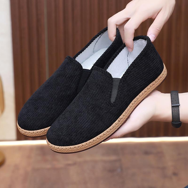 New cloth shoes men's comfortable and lightweight corduroy medium and old shoes retro one-pedal dad shoes