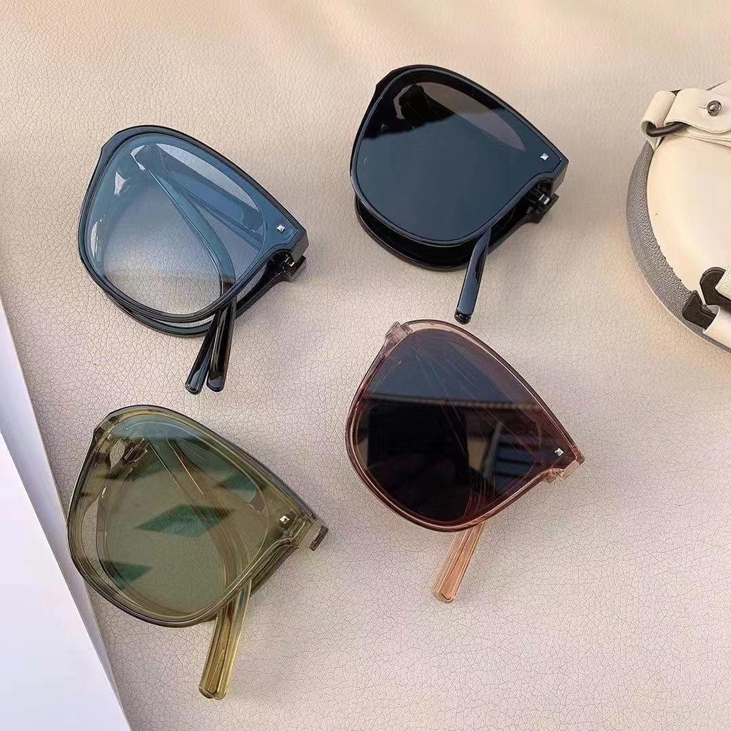 Portable Folding Sunglasses - Second Generation, Unisex, Large Frame, UV Protection