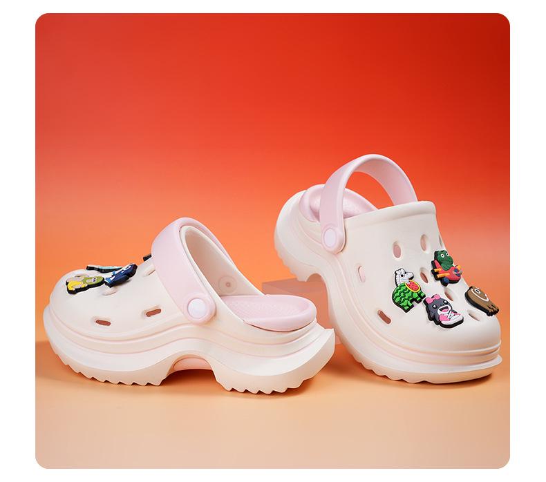 Girls' Summer Perforated Thick-Soled Sandals: Soft EVA Beach Flip-Flops, Hot Style for Outdoor Fun
