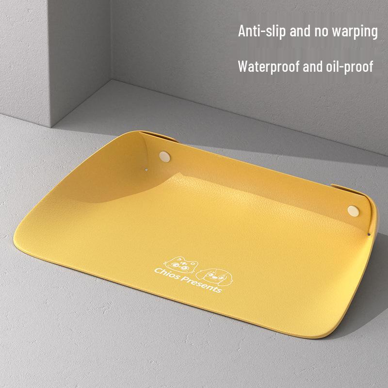 

Pet Dining Mat: Non-Slip Waterproof Semi-Enclosed Leather Placemat for Cats and Dogs 45*30cm