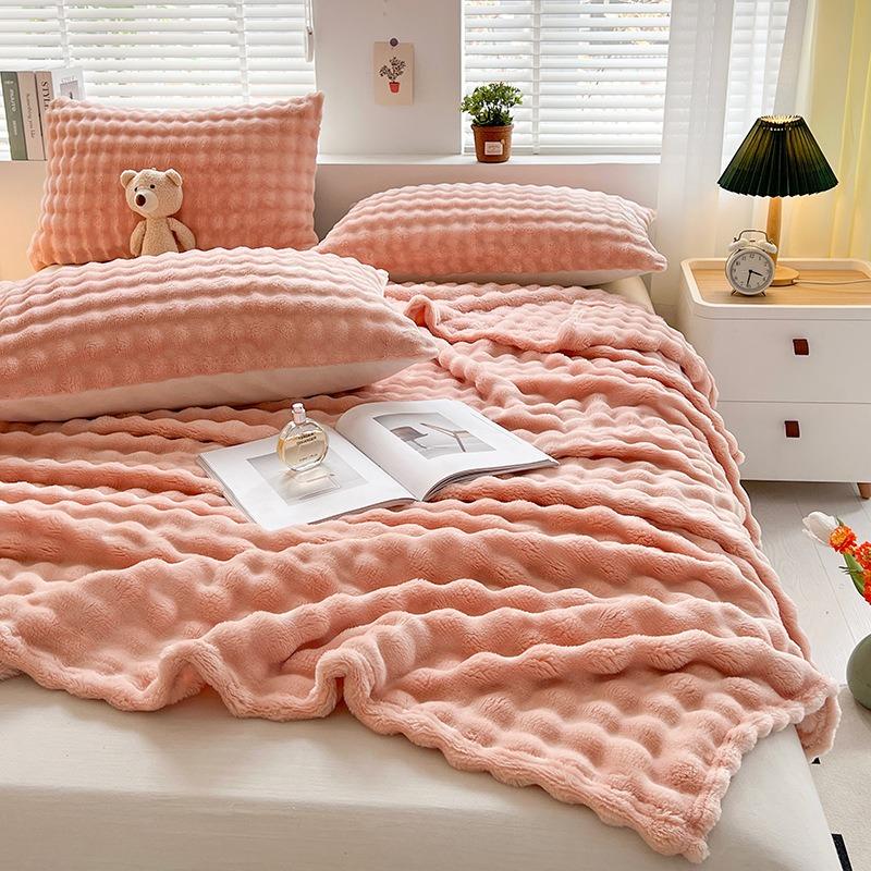 Luxury Coral Fleece Blankets for Beds Faux Fur Throw Blanket Warm Soft Thin Sofa Cover Bedroom Bubble Shaped Plaid Cover Blanket