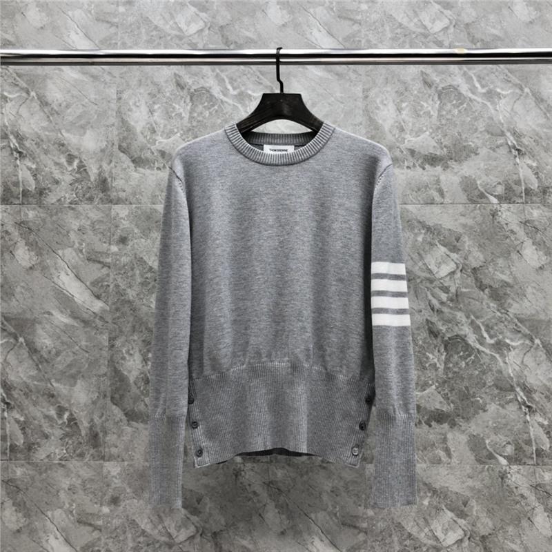 TB Jesień/Zima Unisex Sweter Dzianinowy z Okrągłym Dekoltem i Trzema Guzikami