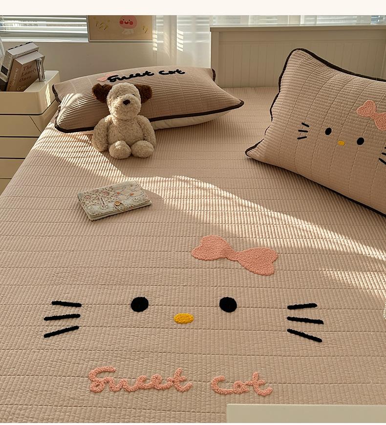 Sleeping Cloud Cotton Cute Towel Embroidered Bed Cover
