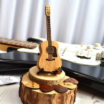 Wooden Guitar Pick Box Guitar Pick Holder with Stand & Picks Guitar Pick Storage Box Guitar Pick Case for Guitar Players Lovers