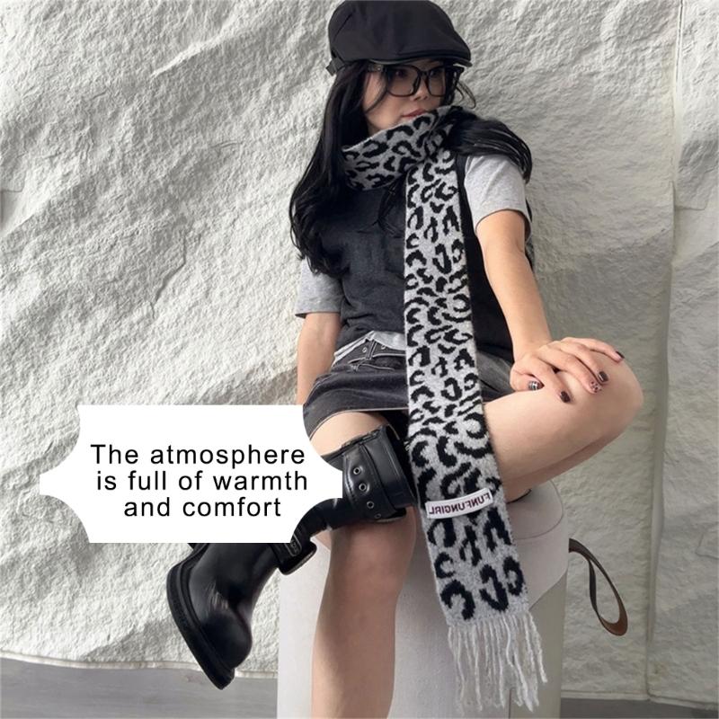 Vintage Leopards Print Tassels Scarf Soft Acrylic Neckerchief Warm Fashion Scarves for Women Warm Accessory