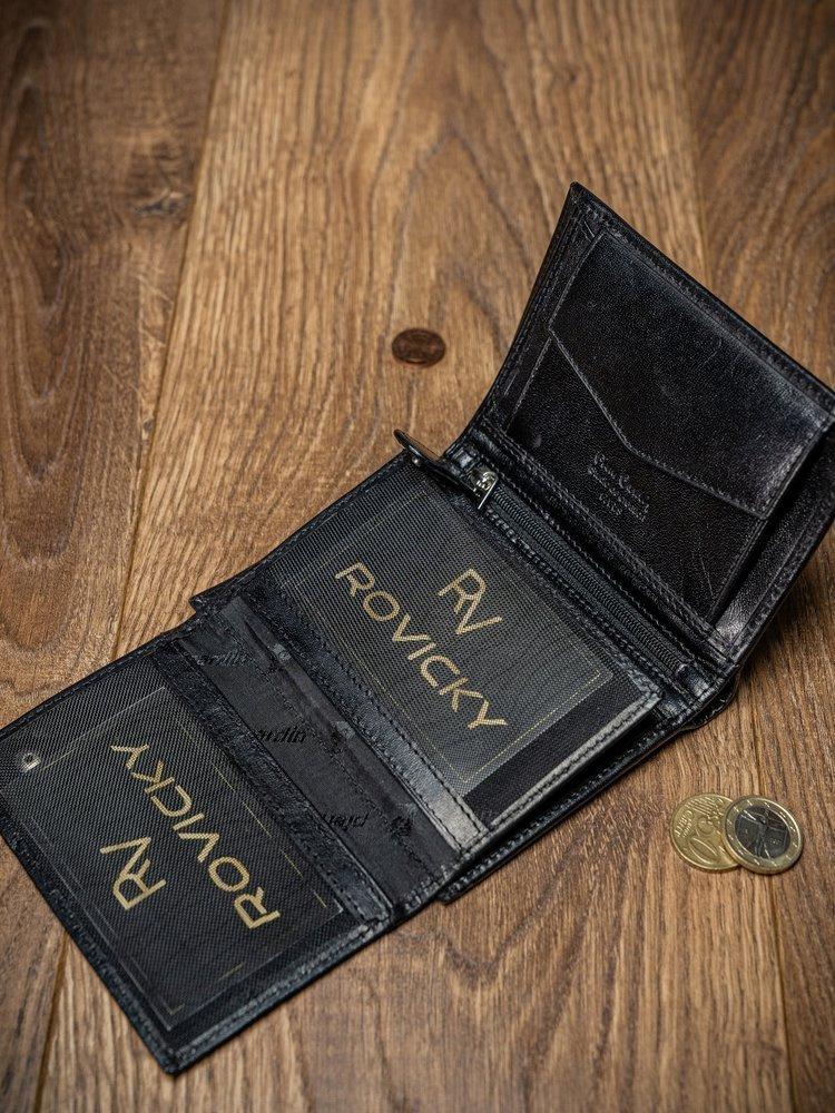 A Vertical, Elegant Men's Wallet Made of High-quality Genuine Leather with RFID Technology - Pierre Cardin