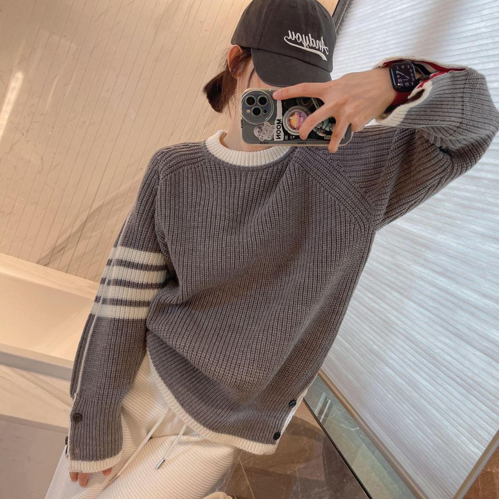 Women's Four-Bar Knit Sweatshirt: Casual Round Neck Pullover for Couples, Trendy Autumn Outerwear