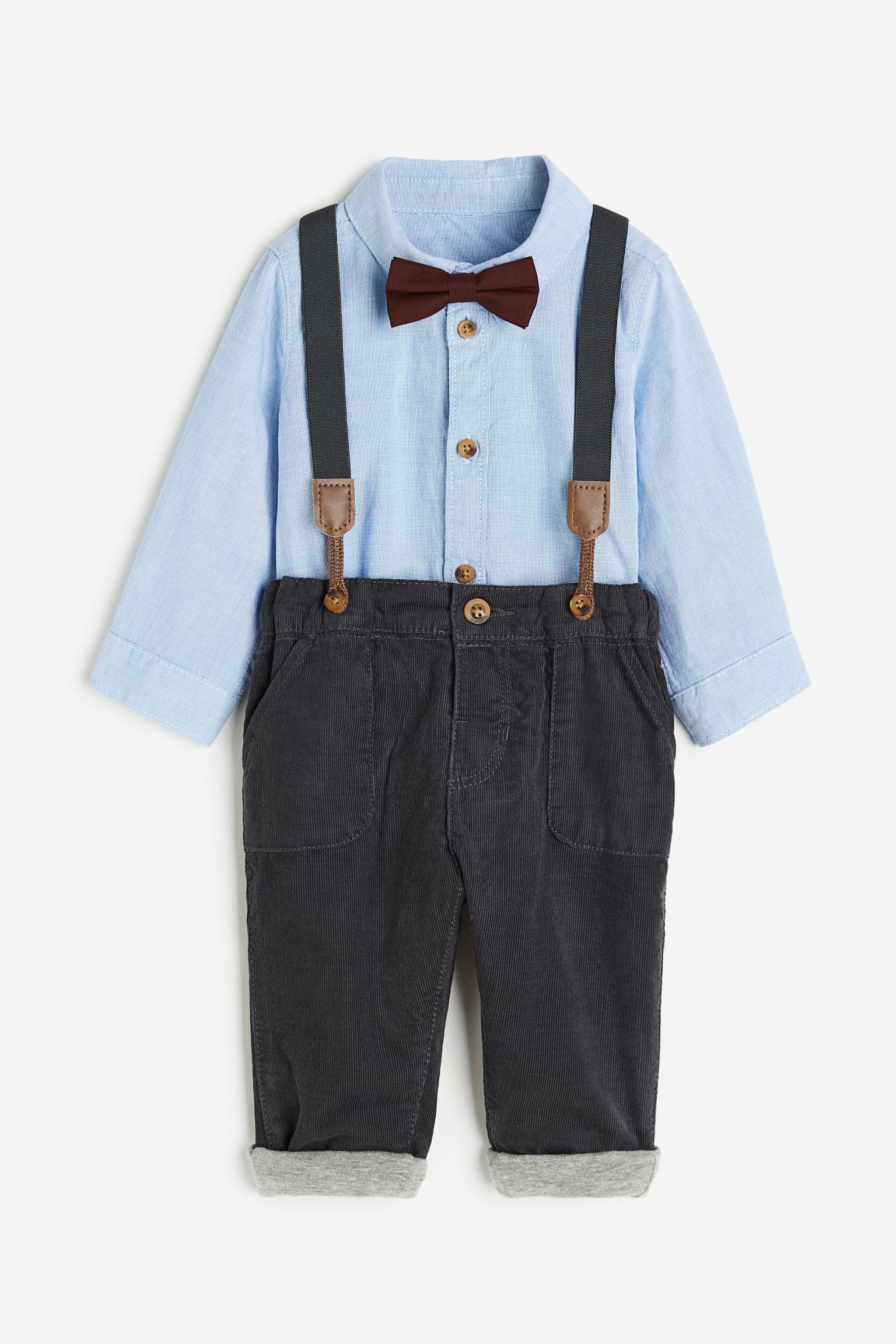 

нарядный комплект из 4 предметов