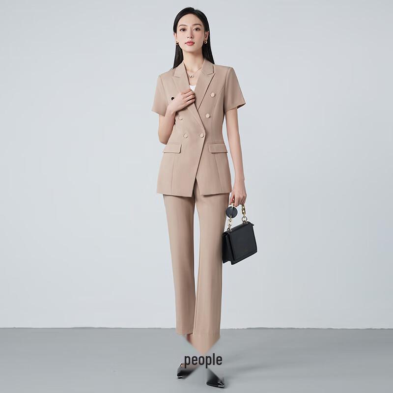 

Women s Short-Sleeve Blazer & Pants Suit Set L