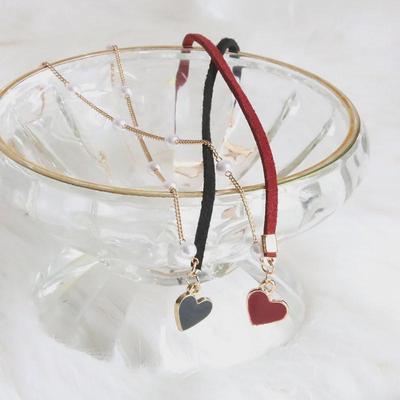 Herzerwärmende Rote Liebesperlen Choker Halskette - Valentinstagsgeschenk für Frauen