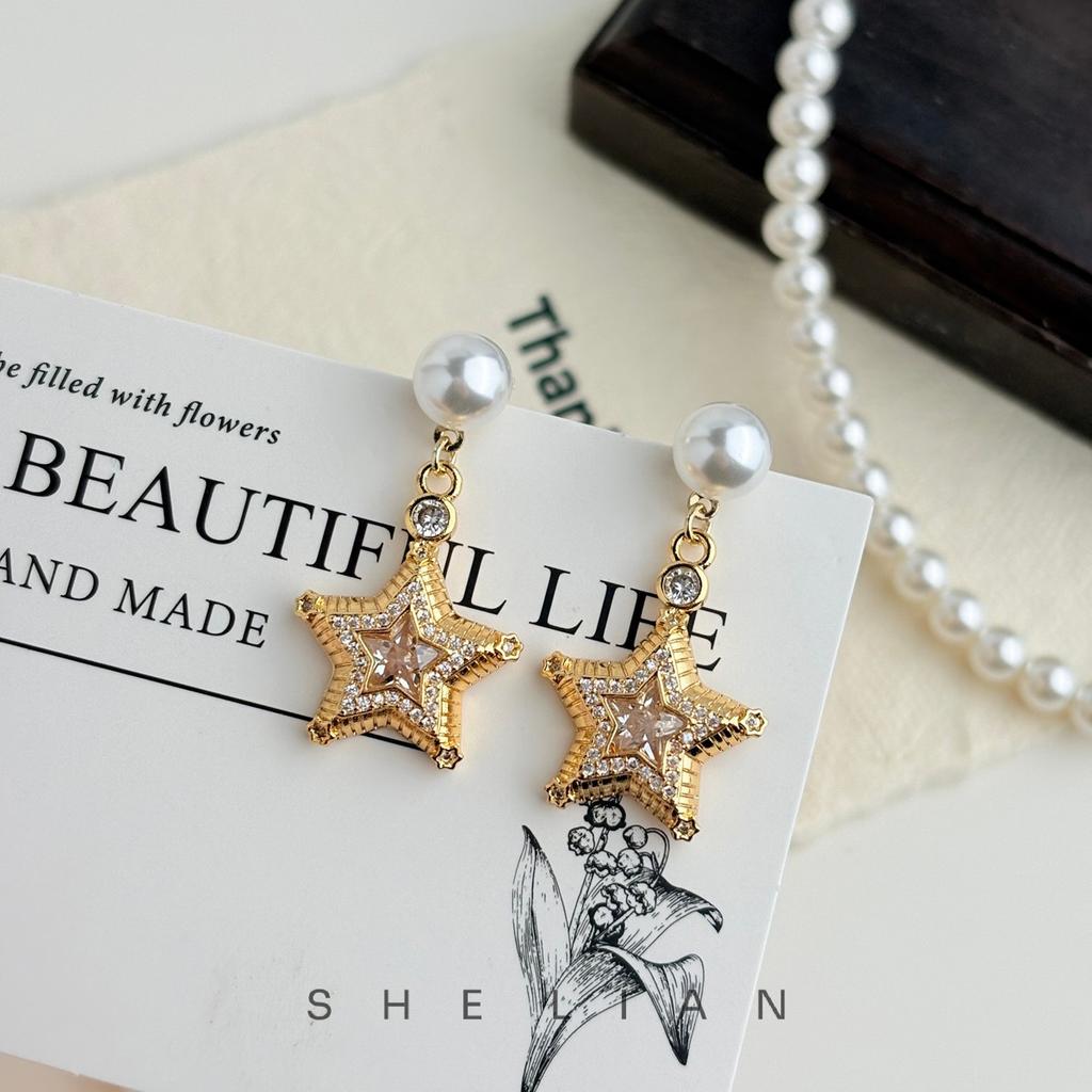Light Luxury Micro-inlaid Zircon Five-pointed Star Pendant Pearl Stud Earrings Exquisite Christmas Star Earrings Niche Design Earrings