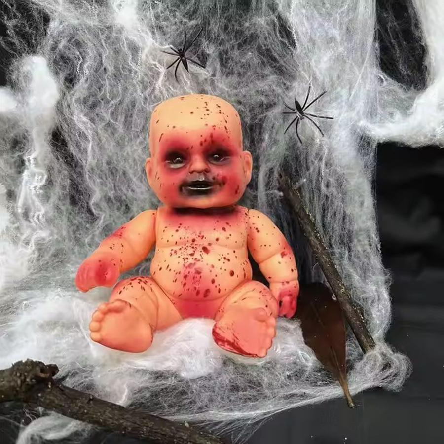 Halloween-Themed Haunted House Decorations, Spooky Props, Hanging Ornaments And Creepy Dolls For The Bar.