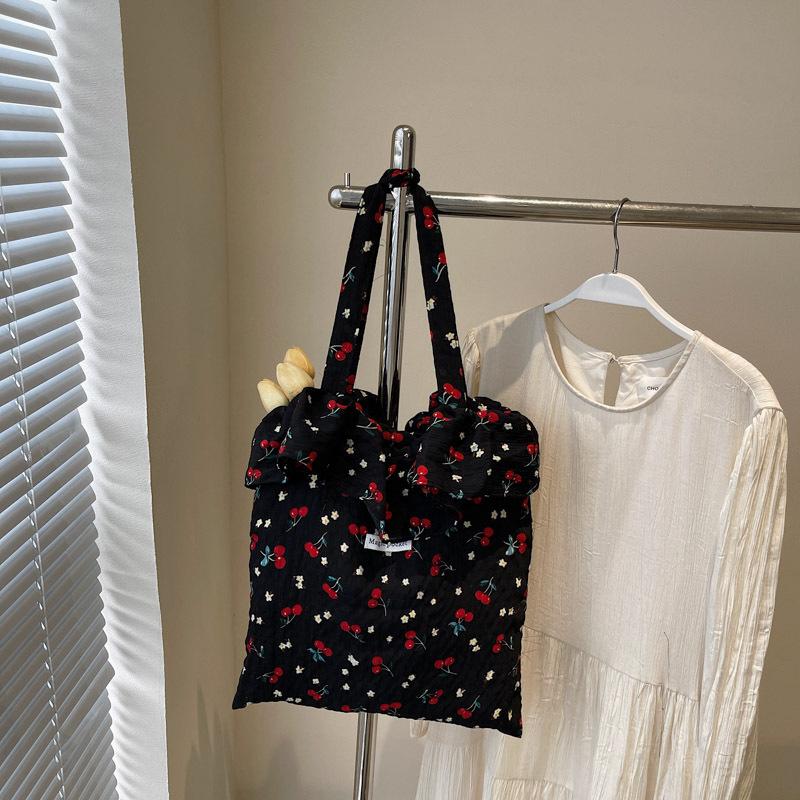 Женская сумка через плечо большой вместимости, весенняя мода 2025, простая трендовая новая нишевая дизайнерская повседневная сумка-тоут