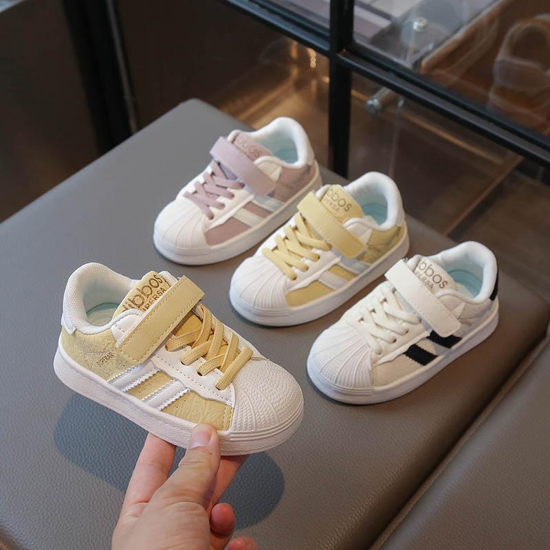 Children's little white shoes 2025 autumn new girls shell head casual board shoes soft sole boys sports shoes baby shoes