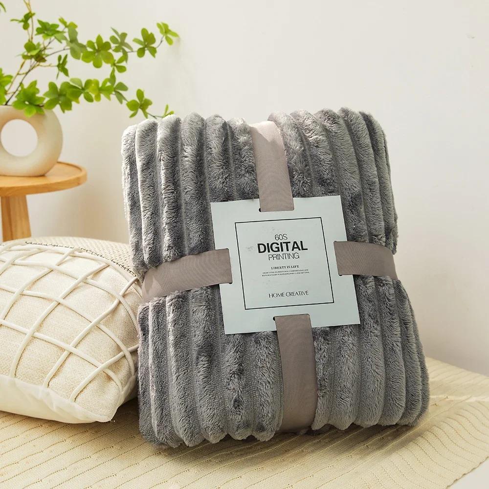 Wide Ribbed Flannel Fleece Blanket 300Gsm Ultra Soft Plush Throw Blanket Microfiber Cozy Warm Blanket For Couch Bed Sofa Travel