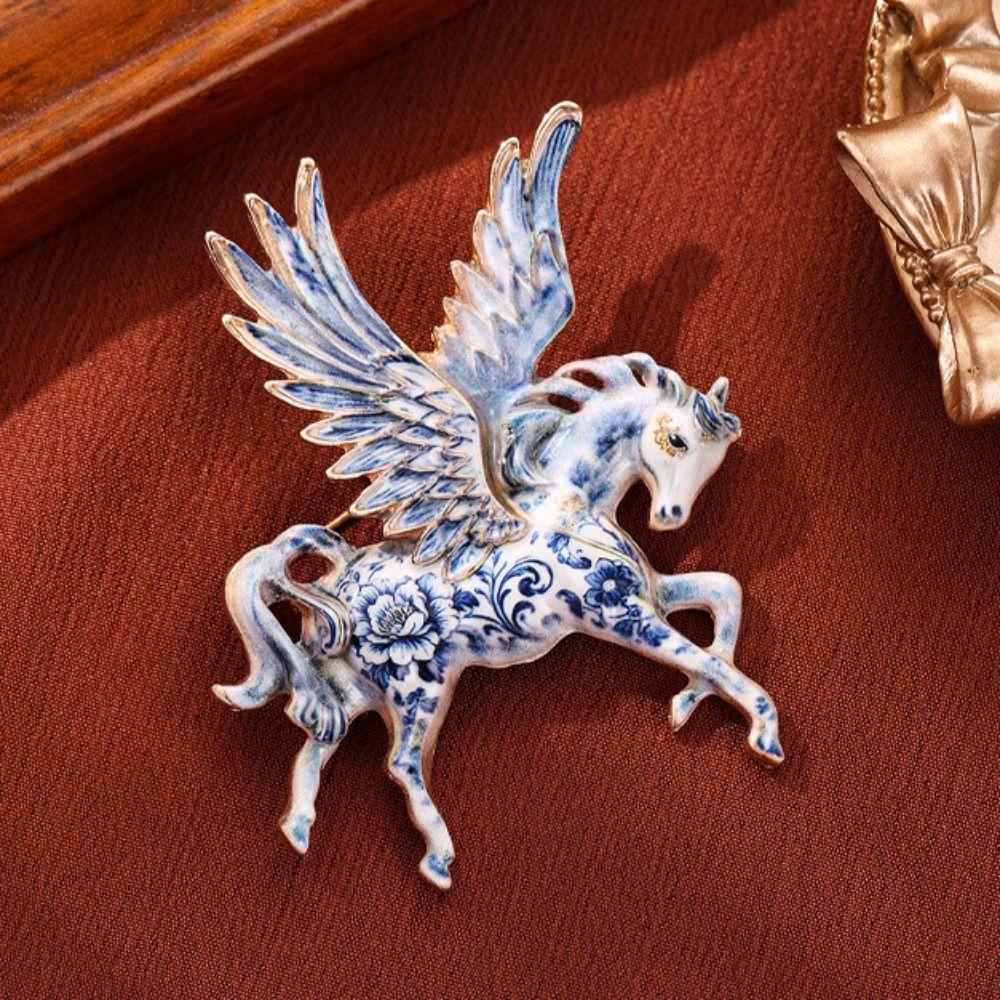 Light Luxury Zodiac Horse Badge Pin Zinc Zinc Alloy New Year Chest Flower Year of The Horse