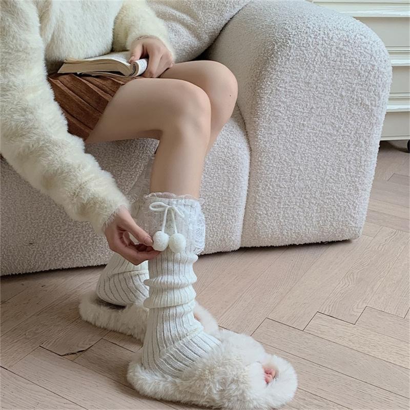 Lolitas Plush Ball Ruffle Frilly Leg Warmers Knitted Leg Sleeves Goth Crochet Ankle Heap Socks JK Uniform Foot Cover