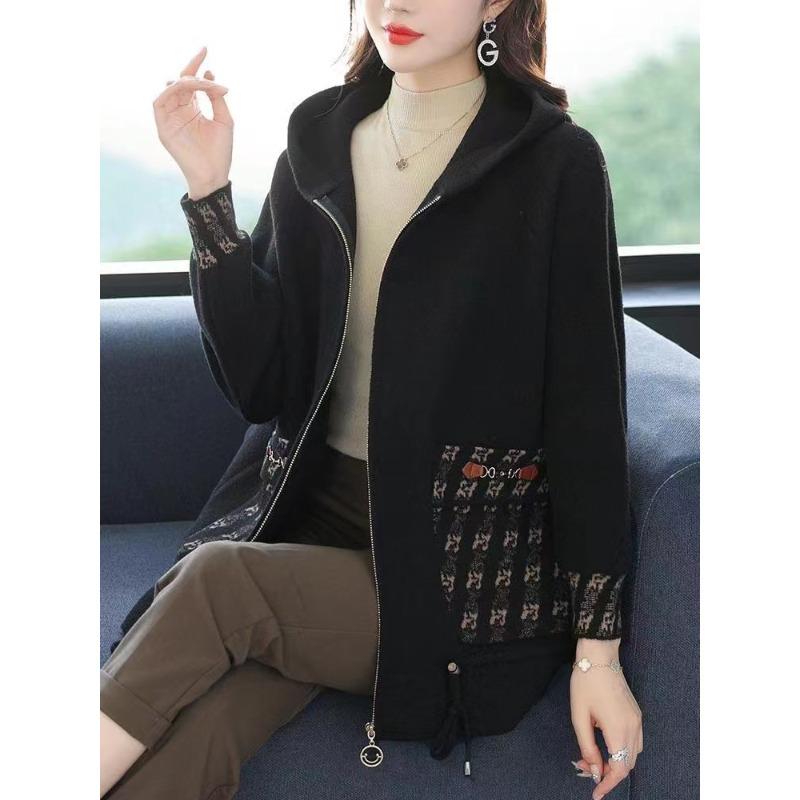 

Autumn loose large size knitted sweater women s cardigan hooded jacket new autumn and winter exterior casual top One Size чёрный