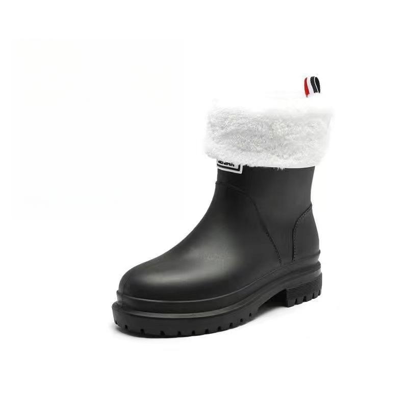 Middle Women's Fashionable Outdoor Rain Shoes Rubber Shoes Wear Resistant Water Shoes Short
