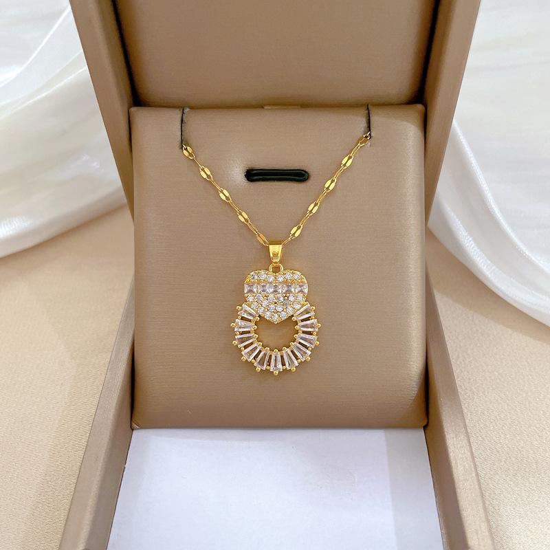 Light Luxury Full Diamond Micro-Inlaid Design Temperament Smart Shining Necklace Women, Simple Pendant
