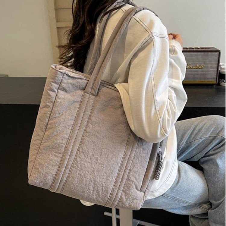 Women's Large Capacity Nylon Tote Bag Handbag