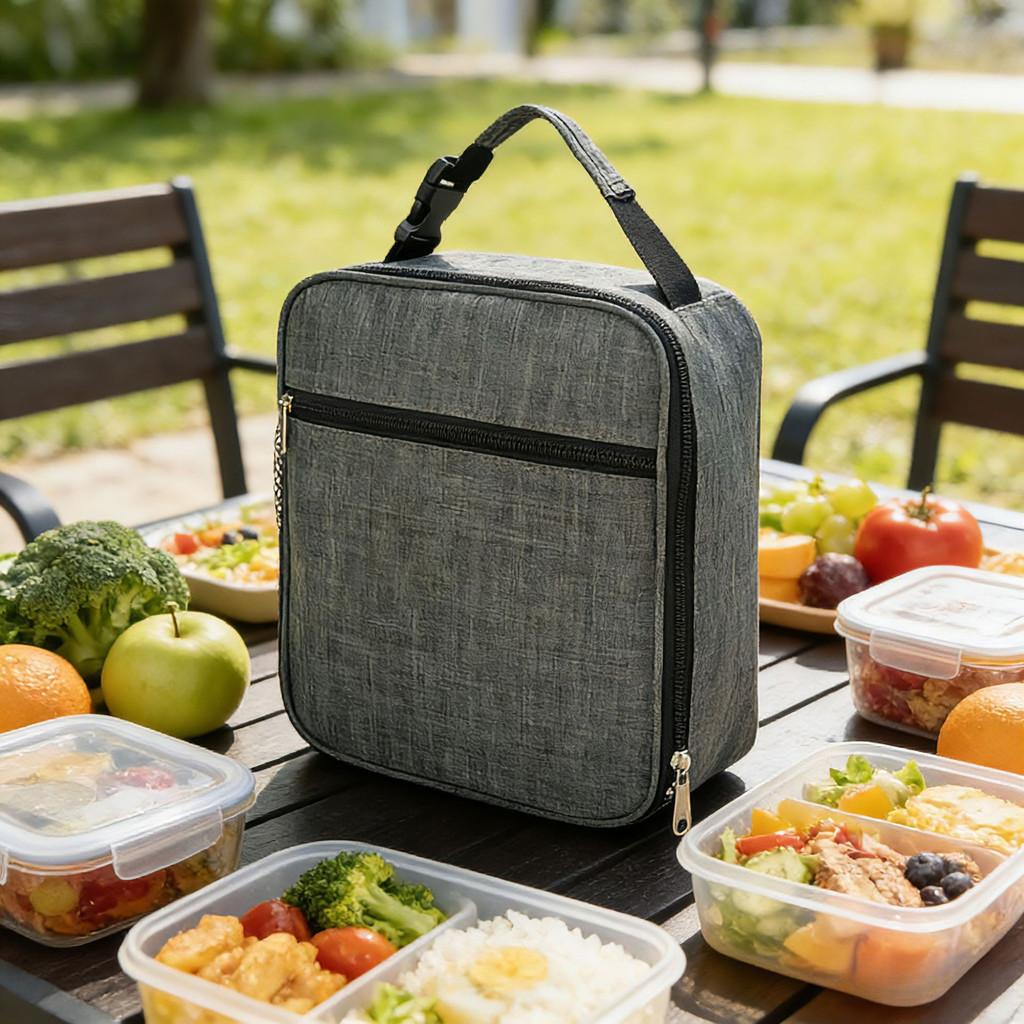 Oxford Cloth Insulated Lunch Bag With Double Shoulder Straps For Office Use
