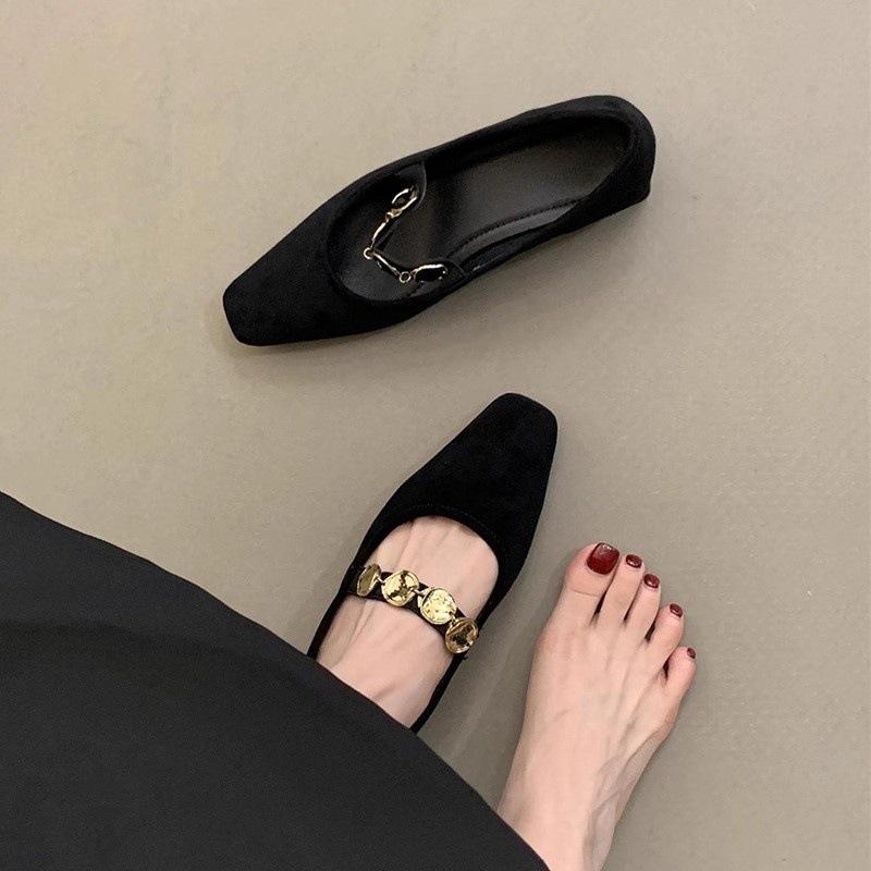 

Retro square head shallow mouth single shoes women s spring and autumn suede temperament casual thick heel Mary Jane shoes 35 коричневий