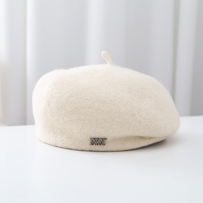 Wool Beret Women's Autumn and Winter Literary Pleated Edge Metal Letter Mark Retro Warm Pumpkin Hat